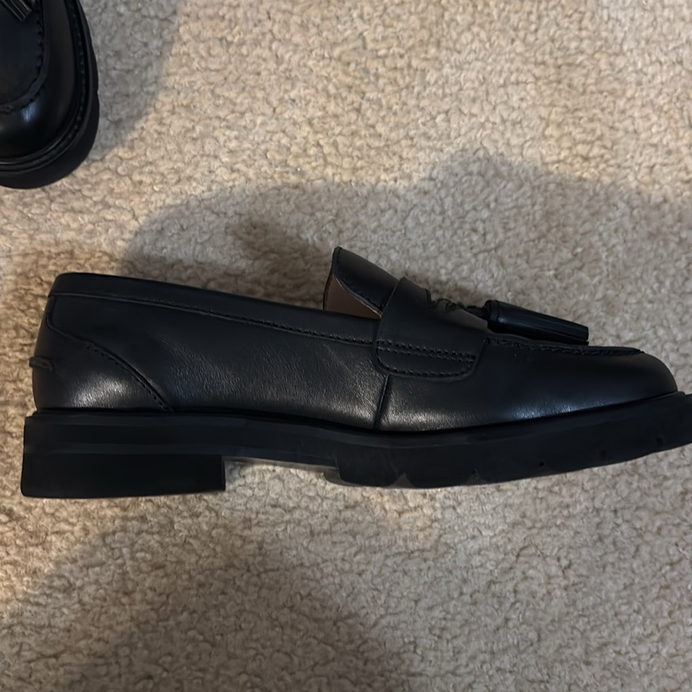 Stuart Weitzman Mila Lift Tassel Loafer - Picture 6 of 10